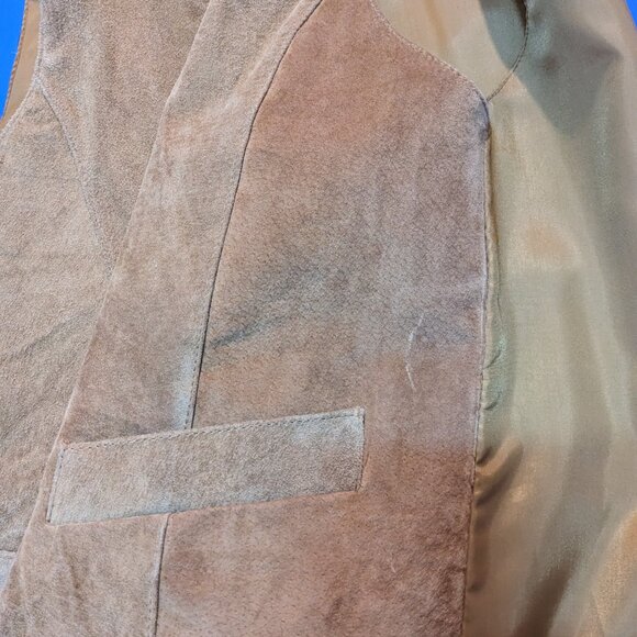 DJI Suede Vest - Picture 7 of 7